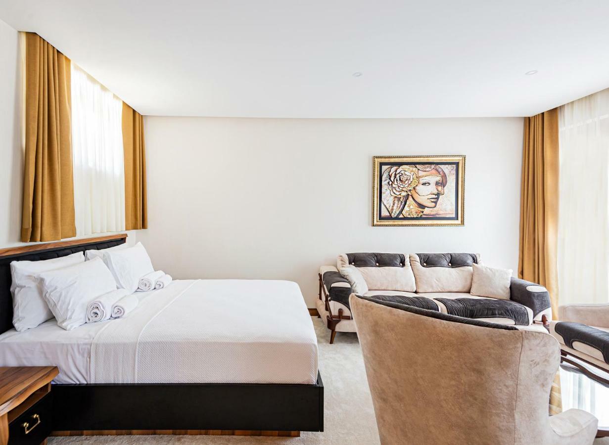 Waikiki Apartments Tivat Zewnętrze zdjęcie