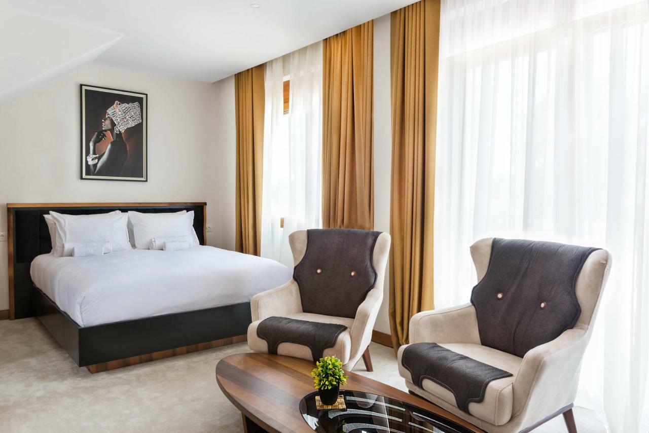 Waikiki Apartments Tivat Zewnętrze zdjęcie