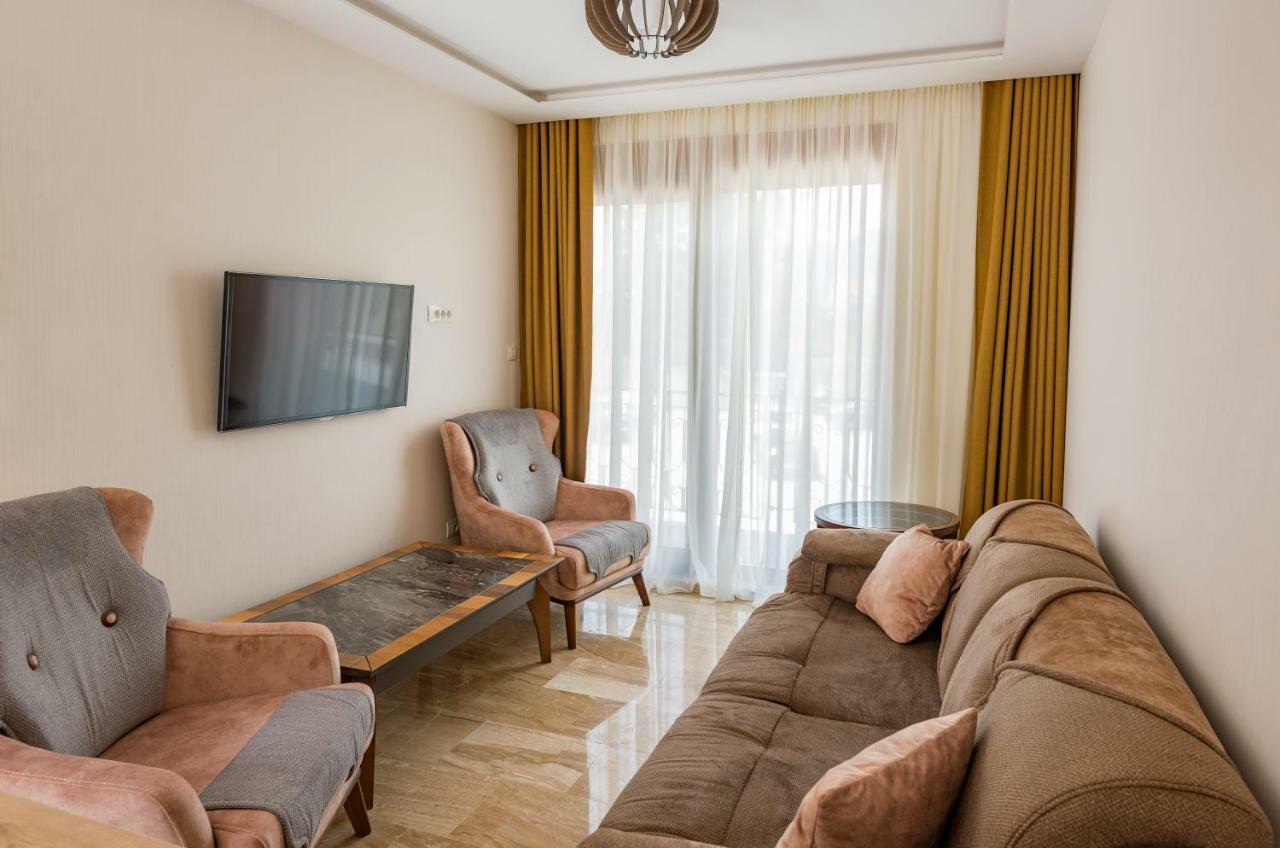 Waikiki Apartments Tivat Zewnętrze zdjęcie