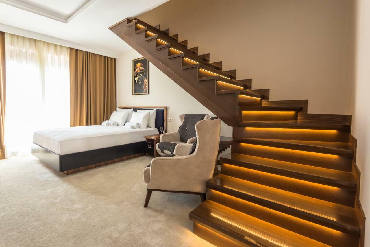 Waikiki Apartments Tivat Zewnętrze zdjęcie
