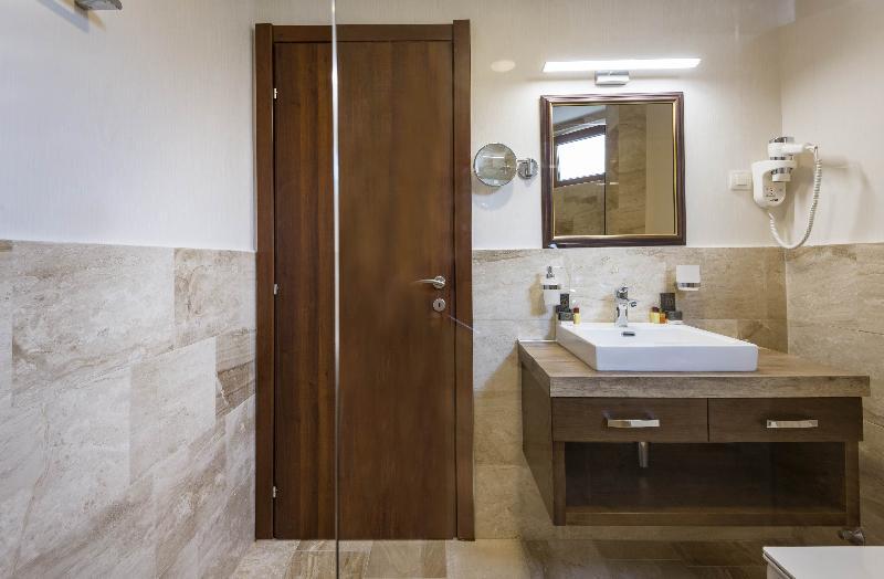 Waikiki Apartments Tivat Zewnętrze zdjęcie