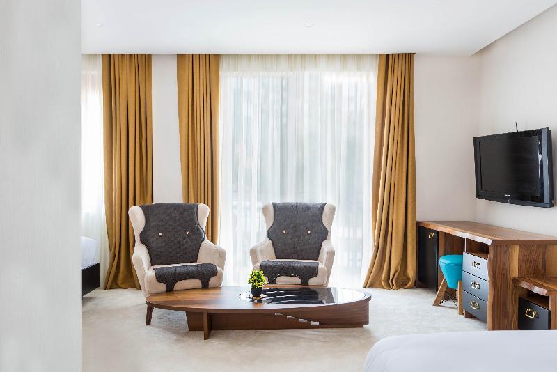 Waikiki Apartments Tivat Zewnętrze zdjęcie